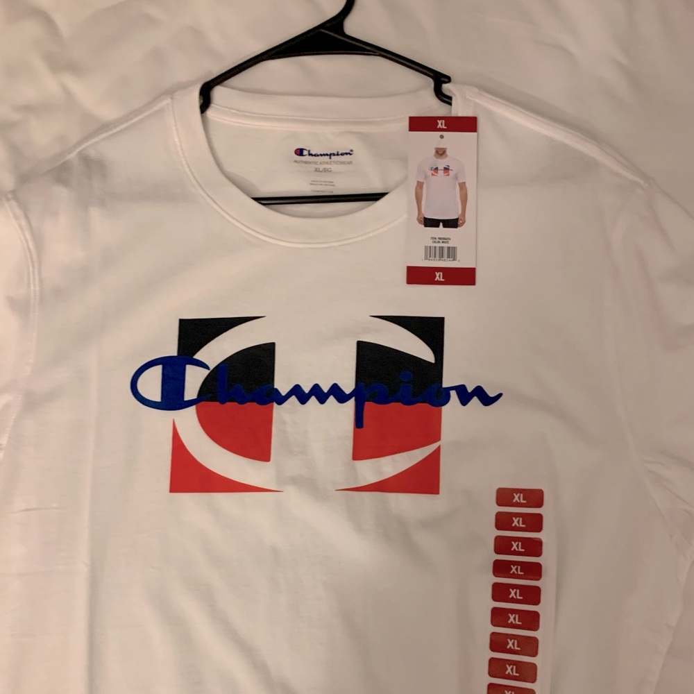 NWT Champion men’s t shirt XL